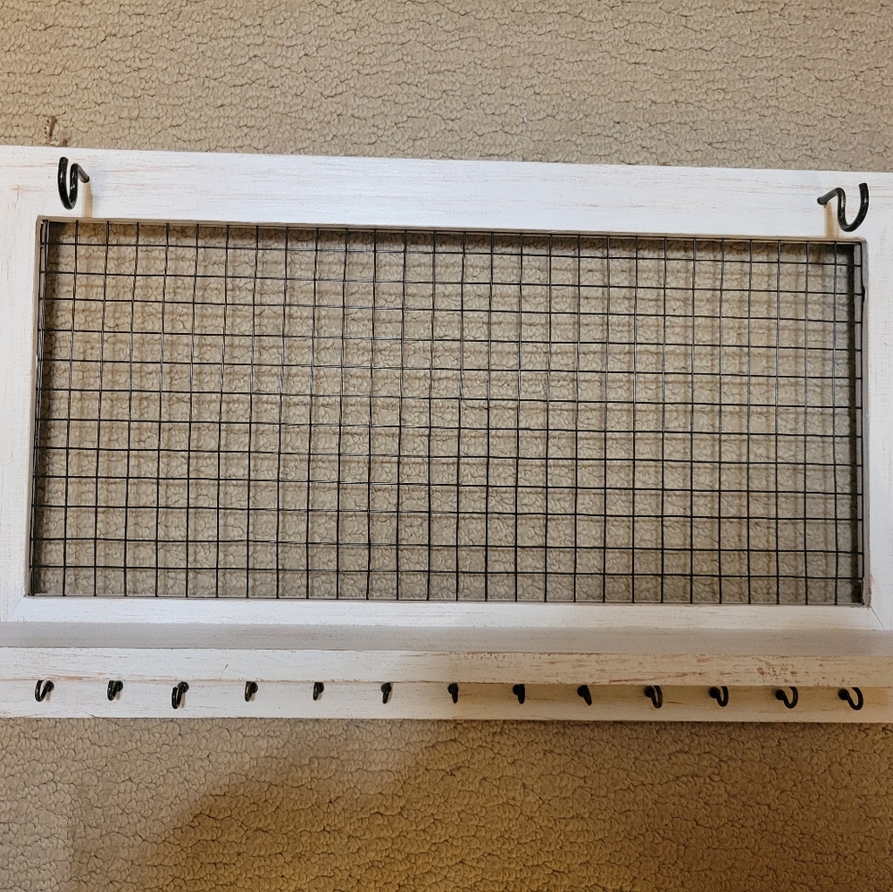 Jewelery organizer